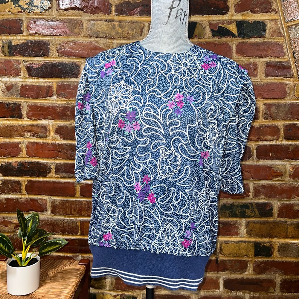 VINTAGE Floral top, Size 14